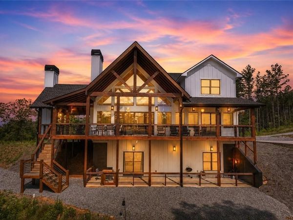 279 Shallow Water Trail, Talking Rock, GA 30175