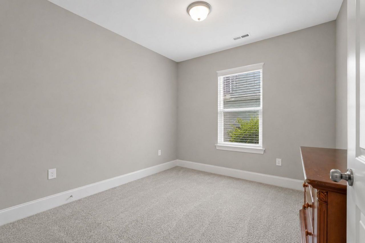 1715 Palmetto Palm Dr. Photo 27