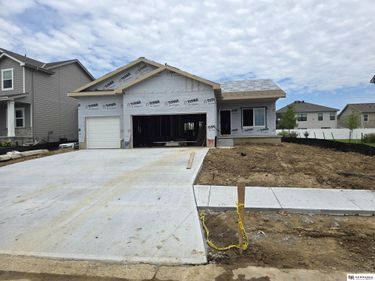17612 Scott Street, Bennington, NE 68007
