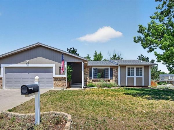 4052 S Argonne Way, Aurora, CO 80013