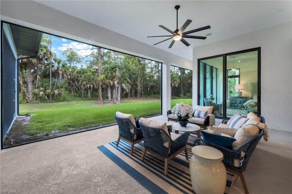933 11th St Sw, Naples, FL 34117 Photo