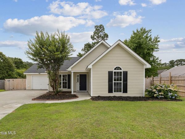 10025 Birch Place , Leland, NC 28451
