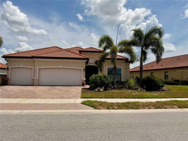 23547 WAVERLY CIRCLE , VENICE, FL 34293