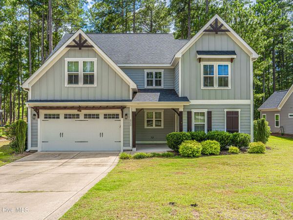600 Legacy Lakes Way , Aberdeen, NC 28315
