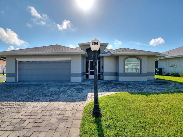 704 PINNACLE DRIVE , HAINES CITY, FL 33844