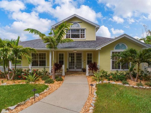 266 FLORIDA BOULEVARD , CRYSTAL BEACH, FL 34681