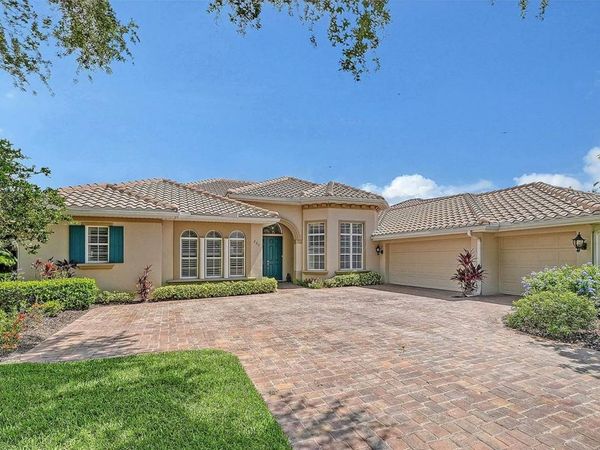 225 PESARO DRIVE , NORTH VENICE, FL 34275