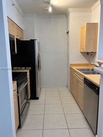 6841 SW 44th St , Unit 204, Miami, FL 33155 Photo