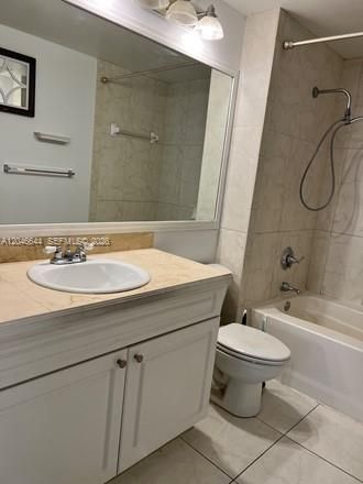 6841 SW 44th St , Unit 204, Miami, FL 33155 Photo