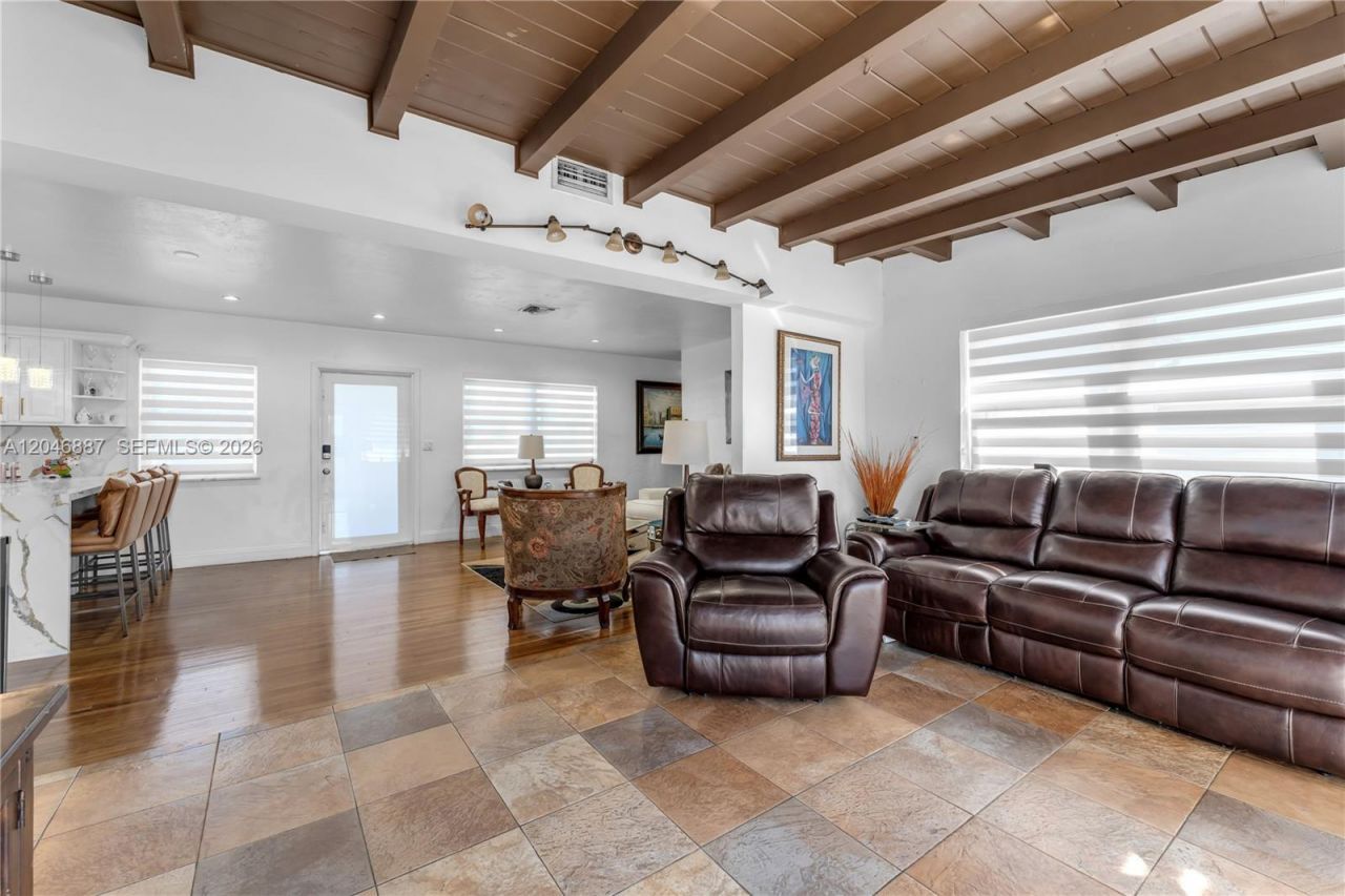 Please Call For Address, Miami, FL 33155 Photo