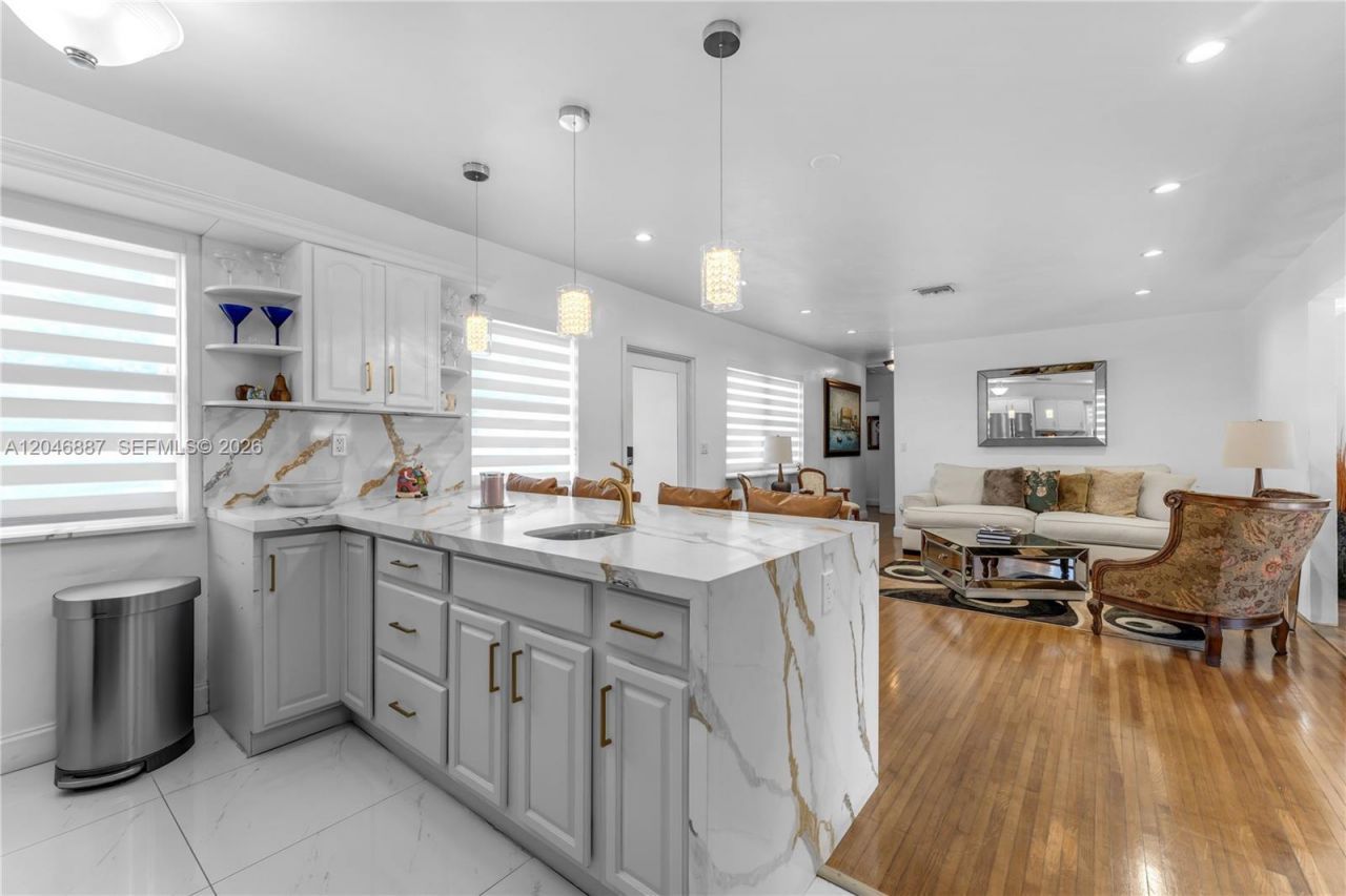Please Call For Address, Miami, FL 33155 Photo