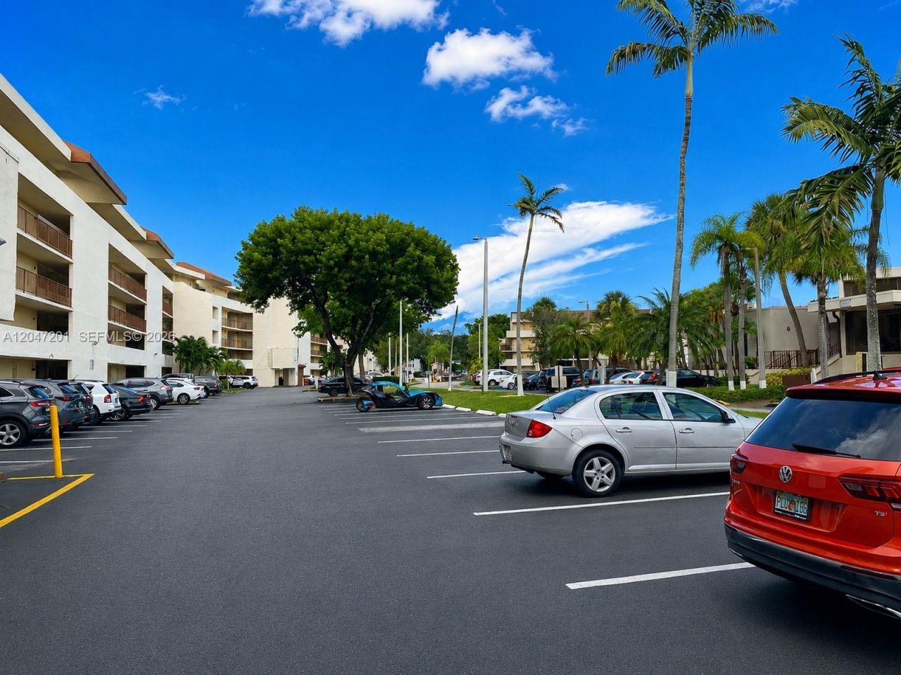 8870 Fontainebleau Blvd , Unit 106, Miami, FL 33172 Photo