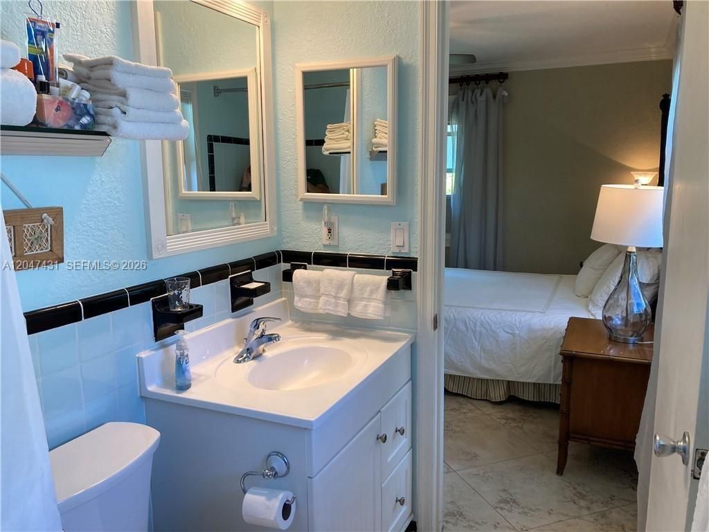 3230 NE 13th St, Unit 2, Pompano Beach, FL 33062 Photo