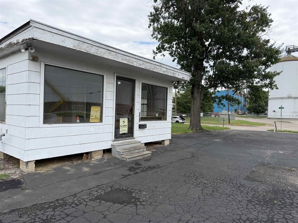 300 Breckenridge Street, Owensboro, KY 42303 Main Photo