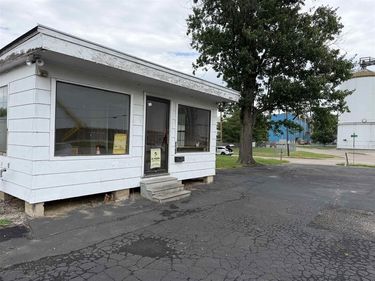 300 Breckenridge Street, Owensboro, KY 42303