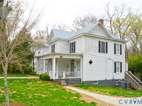 900 High Street, Farmville, VA 23901