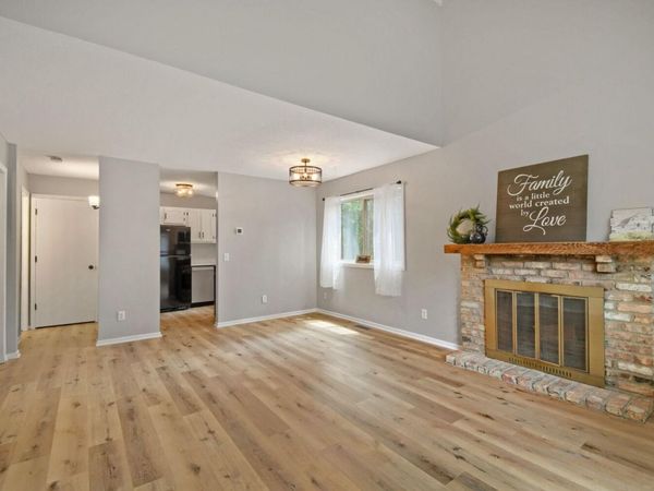 5401 W Brenner Pass, Fridley, MN 55432