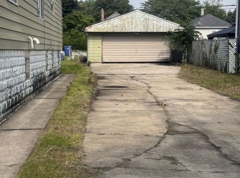 Main Photo