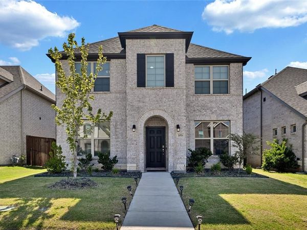 16916 Sophora Avenue, Justin, TX 76247