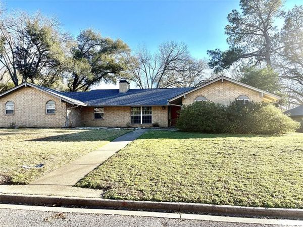 221 La Jolla Drive , Athens, TX 75751