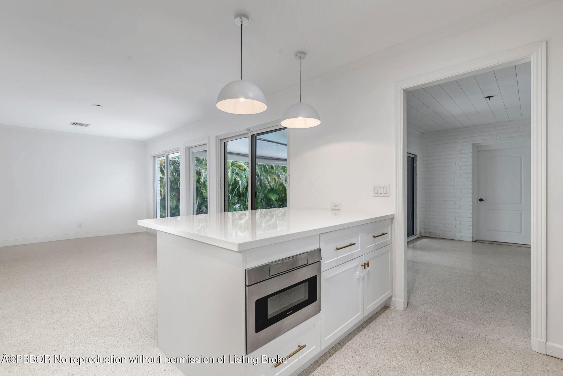 246 Gray Street, West Palm Beach, FL 33405 Photo