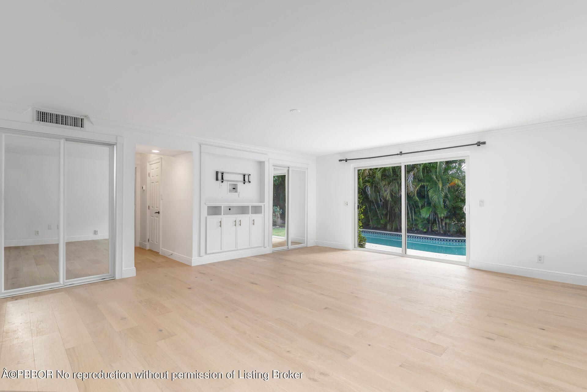 246 Gray Street, West Palm Beach, FL 33405 Photo