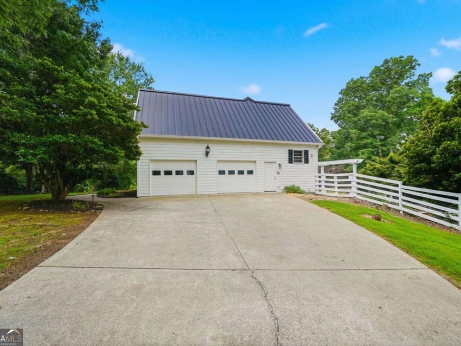Property Image 80