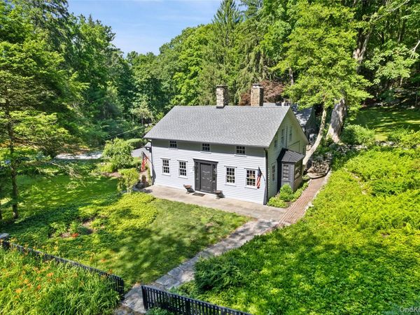 35 Old Snake Hill Road, Pound Ridge, NY 10576