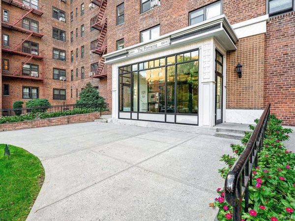 100-11 67th Road, Unit 103, Forest Hills, NY 11375