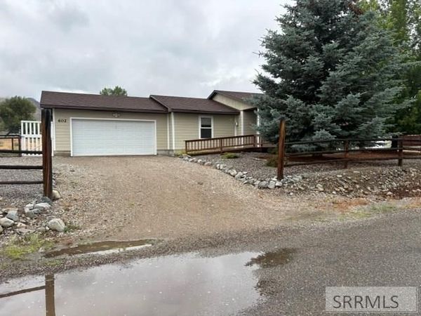 602 10th Street, SALMON, ID 83467