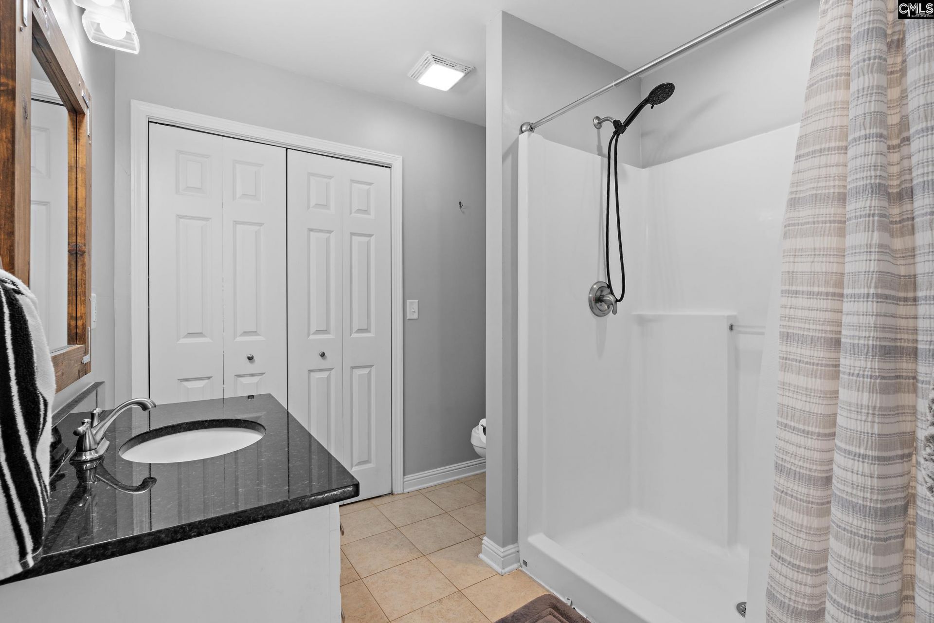 1677 Green Hill Road Photo 16