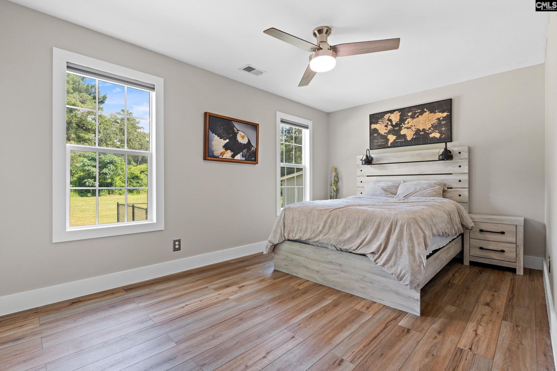 1677 Green Hill Road Photo 17