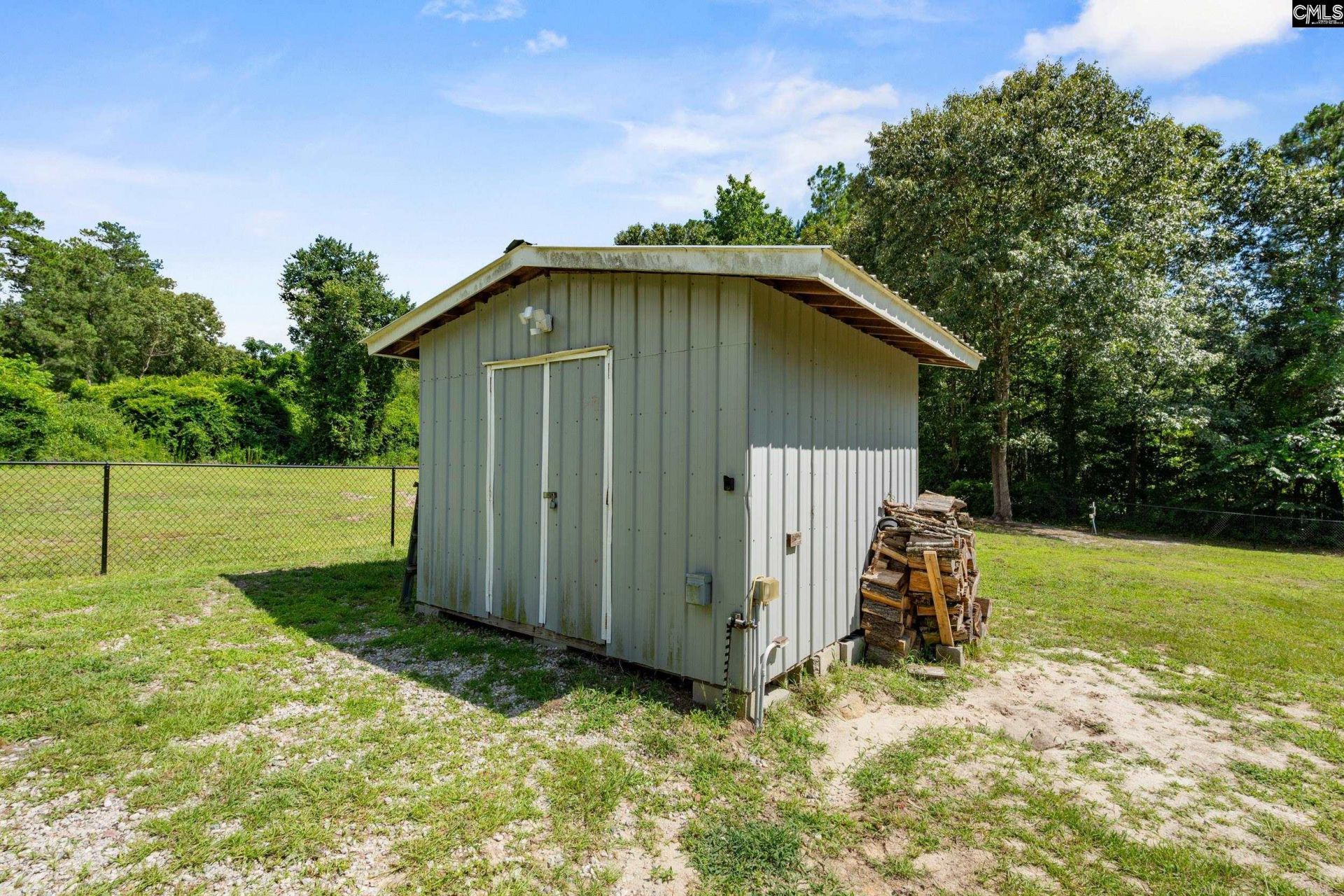 1677 Green Hill Road Photo 25