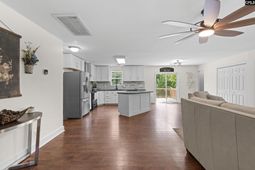 1677 Green Hill Road photo 4