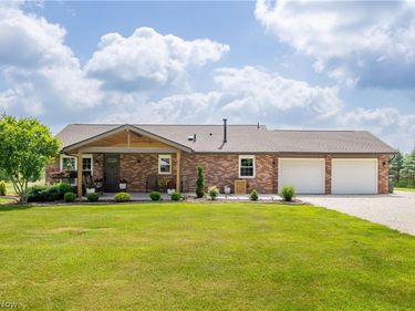 1146 Lincoln Avenue NW, Carrollton, OH 44615