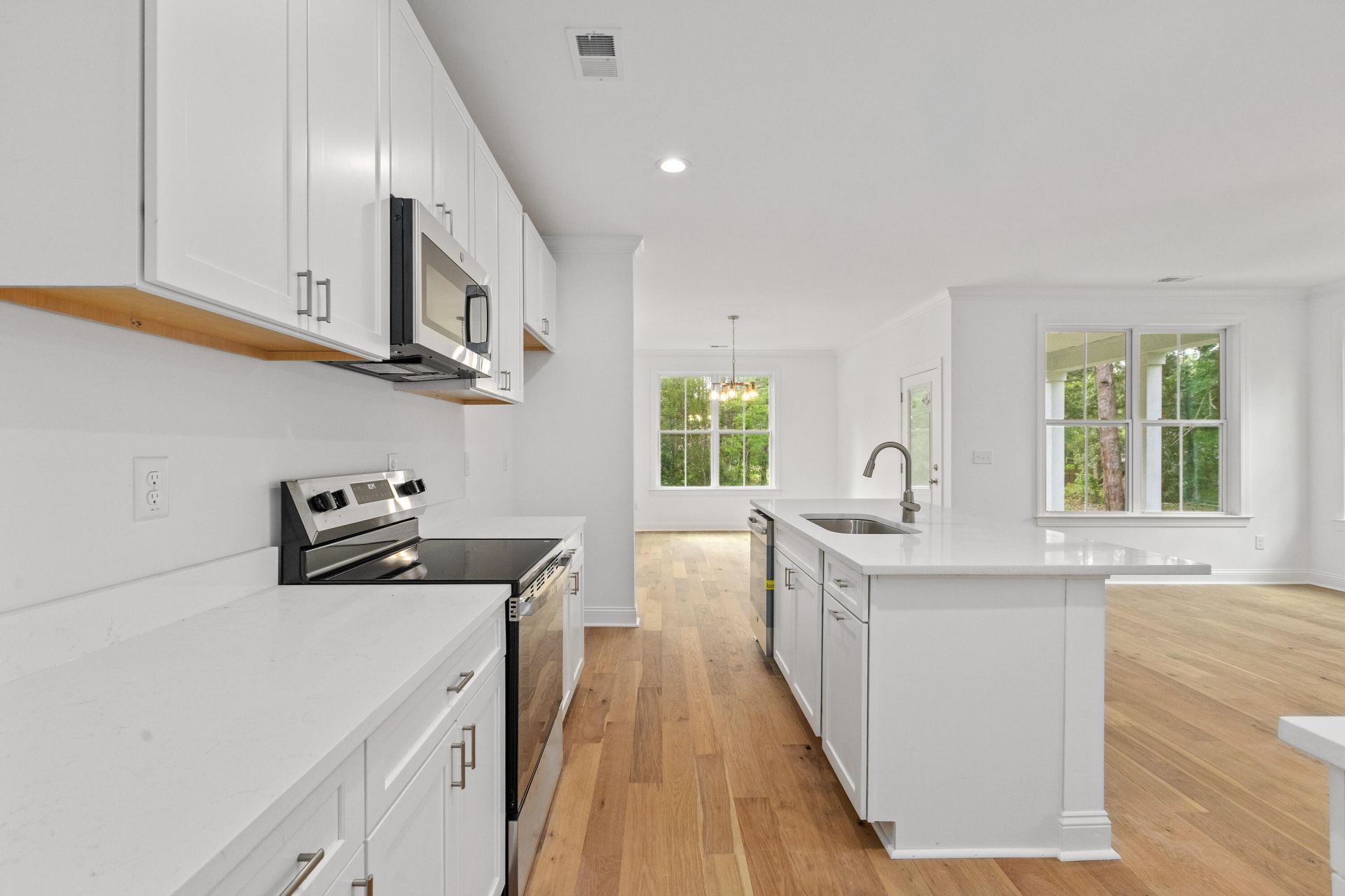 265 Pickens Street Photo 10