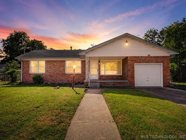 528 S 106th East Avenue , Tulsa, OK 74128
