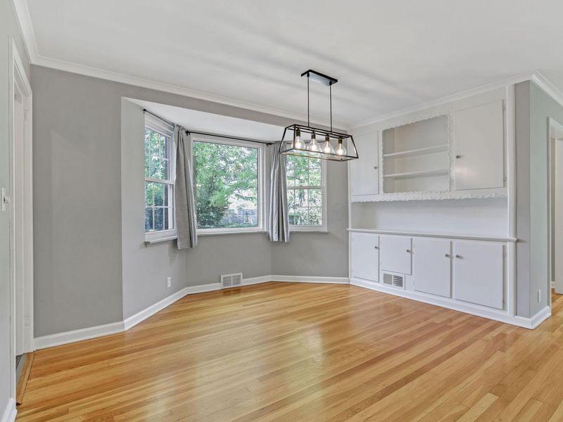 3145 E Broad Street, Columbus, OH 43209 Photo 17