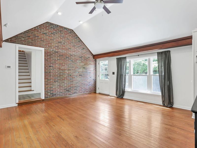 3145 E Broad Street, Columbus, OH 43209 Photo 30