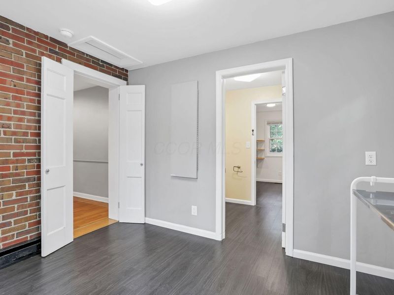 3145 E Broad Street, Columbus, OH 43209 Photo 42