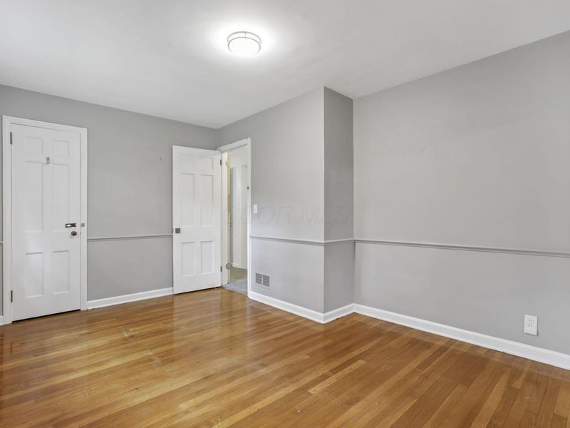 3145 E Broad Street, Columbus, OH 43209 Photo 43