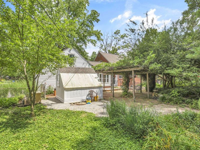3145 E Broad Street, Columbus, OH 43209 Photo 96