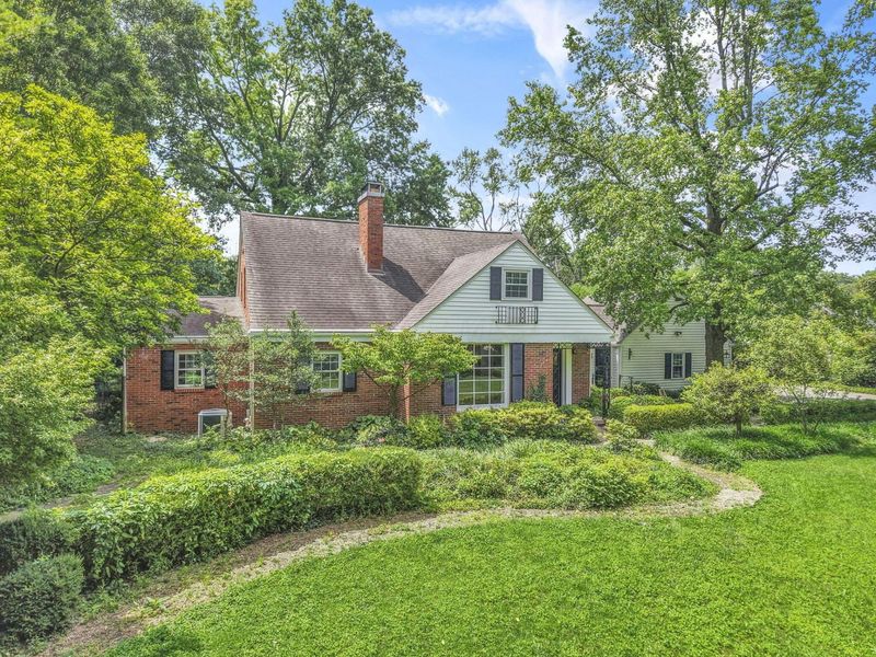 3145 E Broad Street, Columbus, OH 43209 Photo 97