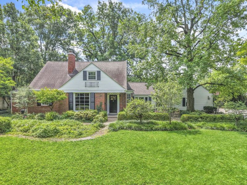 3145 E Broad Street, Columbus, OH 43209 Photo 98