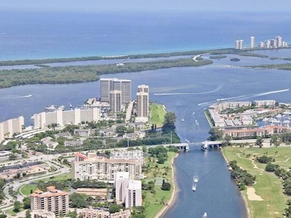 108 Lakeshore Drive, Unit 141, North Palm Beach, FL 33408