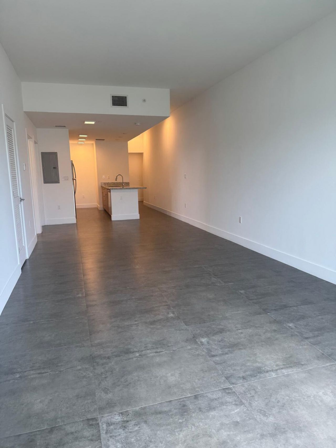 2010 SW 25th Terrace, Unit 305, Miami, FL 33133 Photo