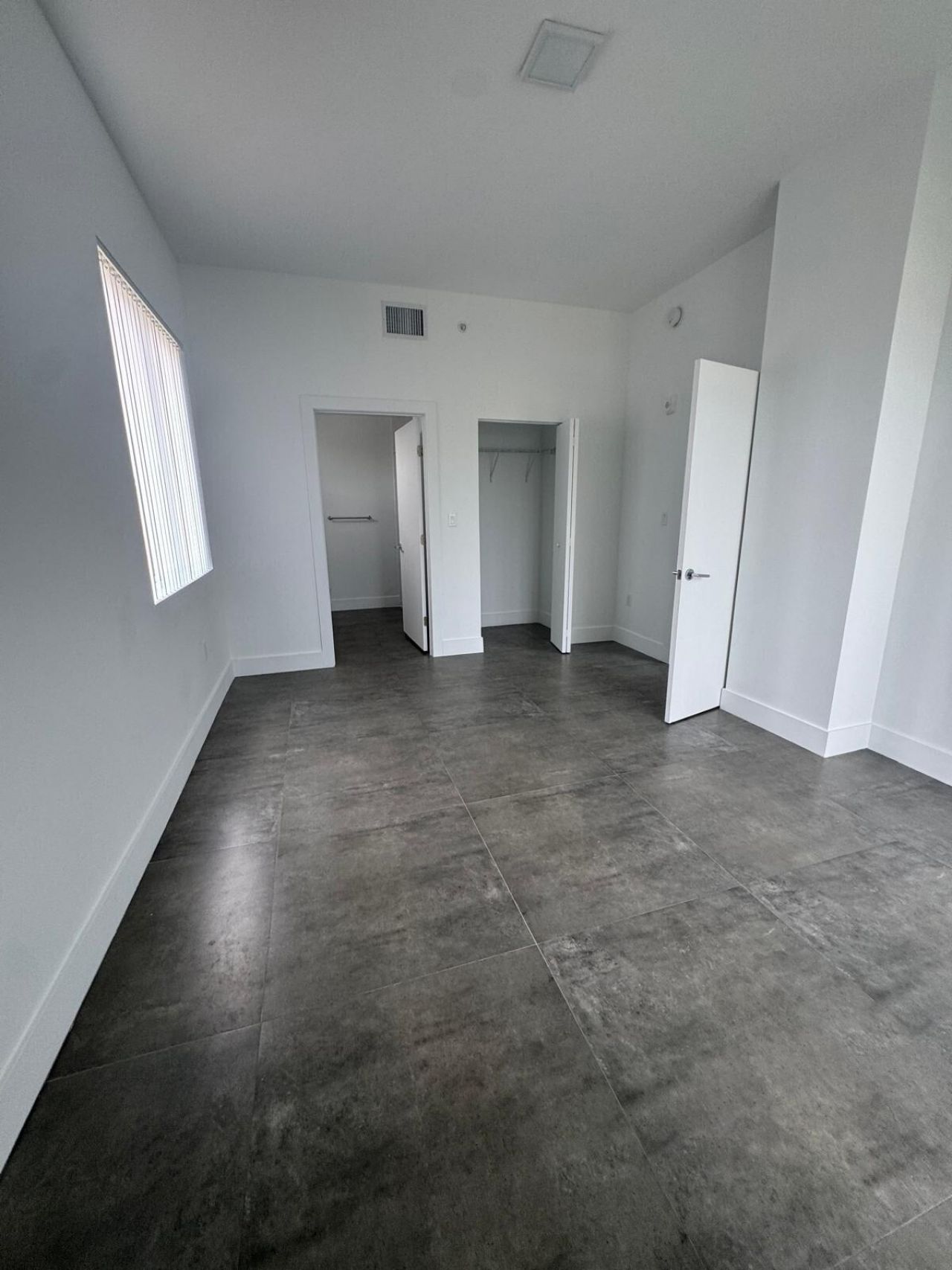2010 SW 25th Terrace, Unit 305, Miami, FL 33133 Photo