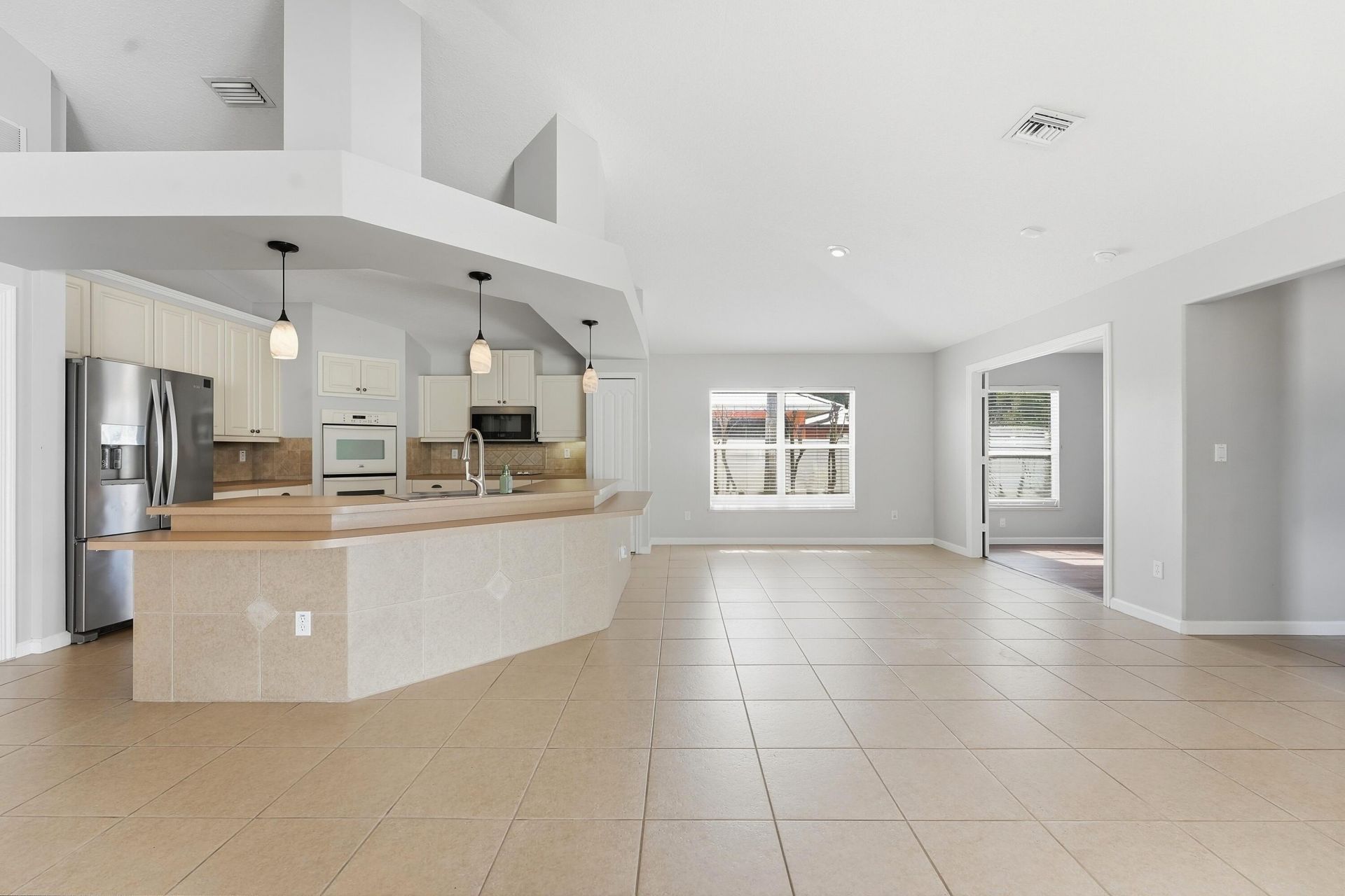 2314 SE Calcutta Circle, Port Saint Lucie, FL 34952 Photo