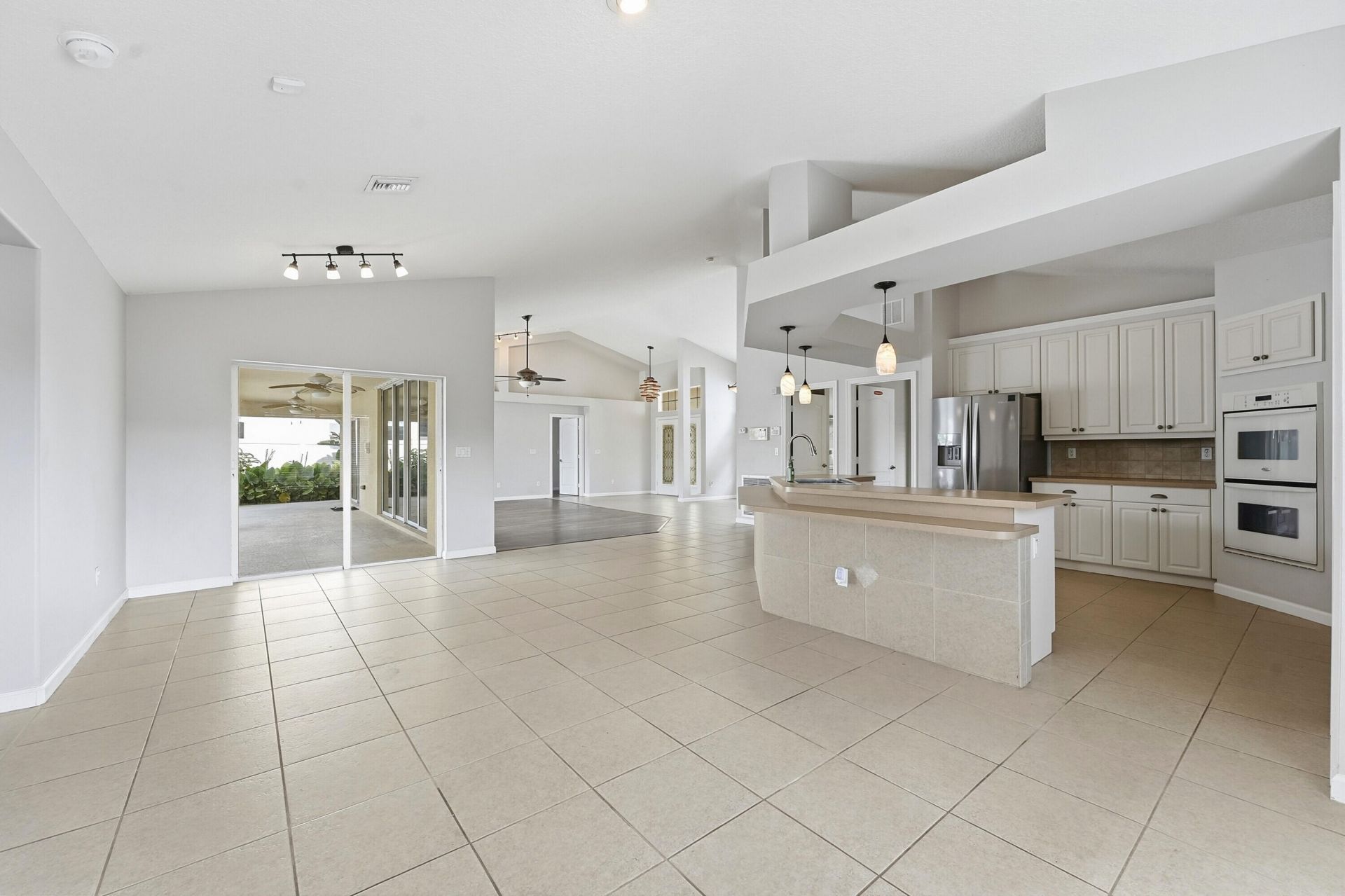2314 SE Calcutta Circle, Port Saint Lucie, FL 34952 Photo