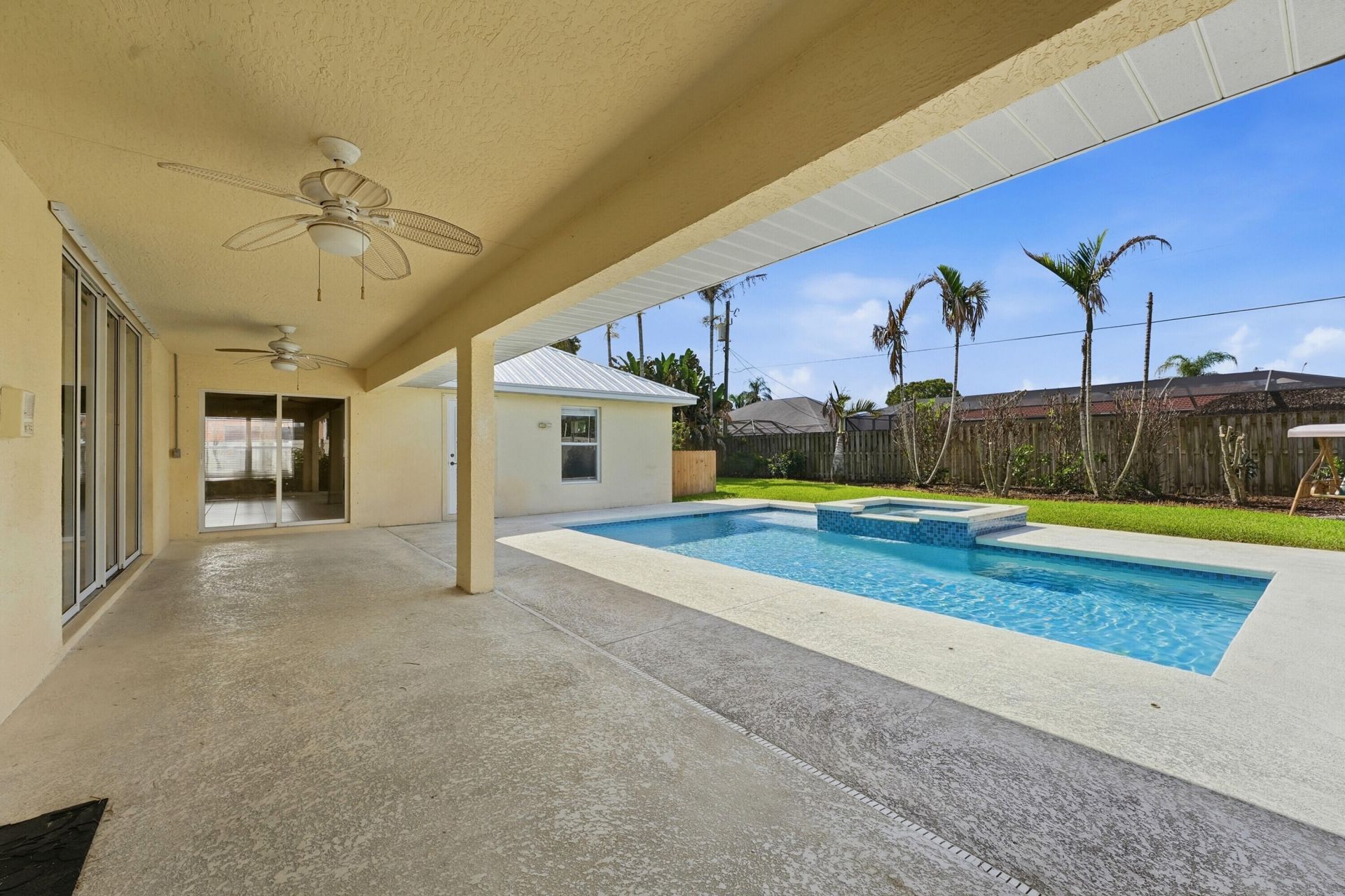 2314 SE Calcutta Circle, Port Saint Lucie, FL 34952 Photo